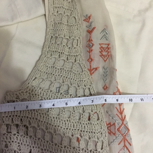kori america desert vibes embroidered crochet macrame fringe kimono vest - Picture 14 of 15